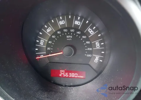 2011 Kia Soul из США, поврежденный, VIN KNDJT2A18B7715116